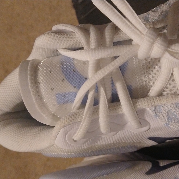 Nike KD Trey 5 VIII White/Royal Tint - Picture 3 of 5